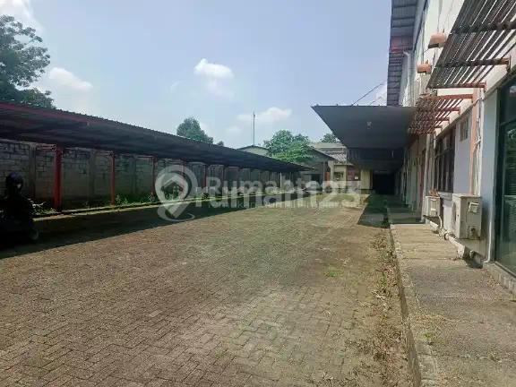 Taman Tekno Gudang 3 Lantai Dilengkapi Lift Kapasitas 2Ton