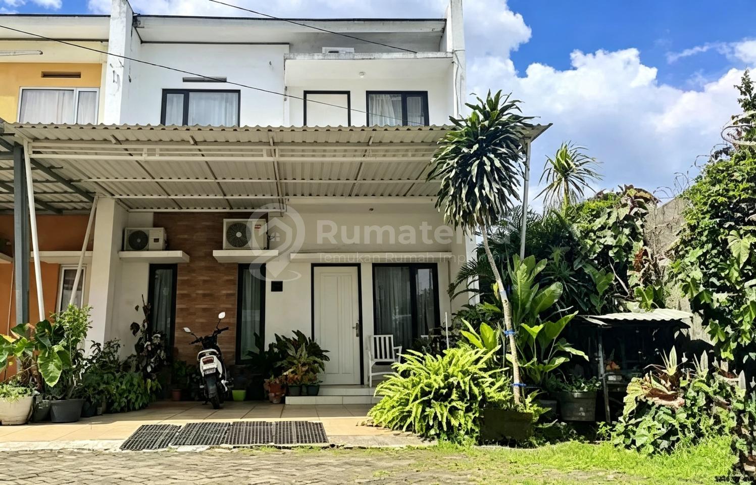Dijual Rumah Strategis Harga Menarik di Ciputat
