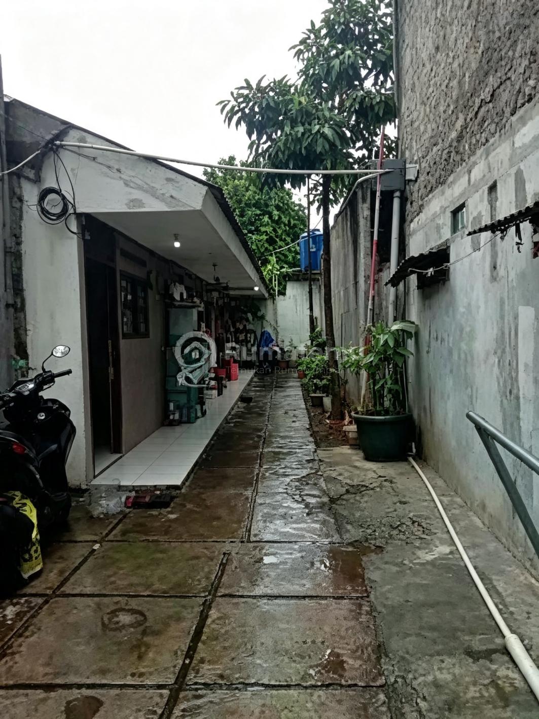 Dekat Toll, Dijual Rumah Kontrakan 5 Pintu di Deplu Jakarta Selatan