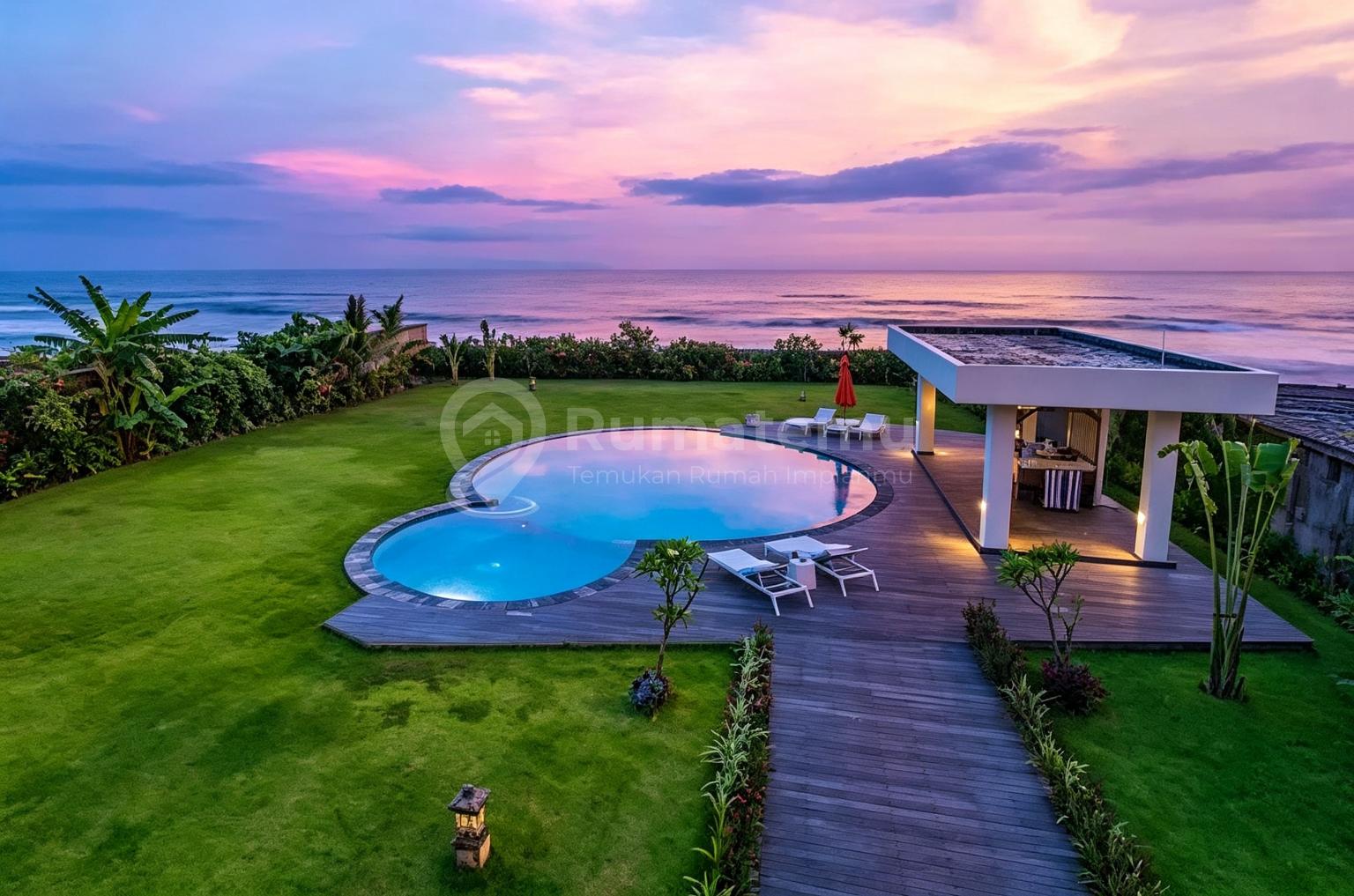 Ready For Salw 7 B R Beautyfull Beach Front Villa In Ketewel