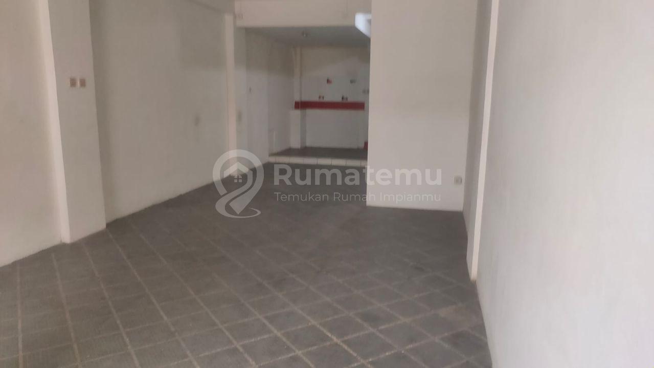 Sewa Ruko 3.5 Lantai di Radio Dalam, Gandaria Utara, Kebayoran Baru, Jakarta Selatan