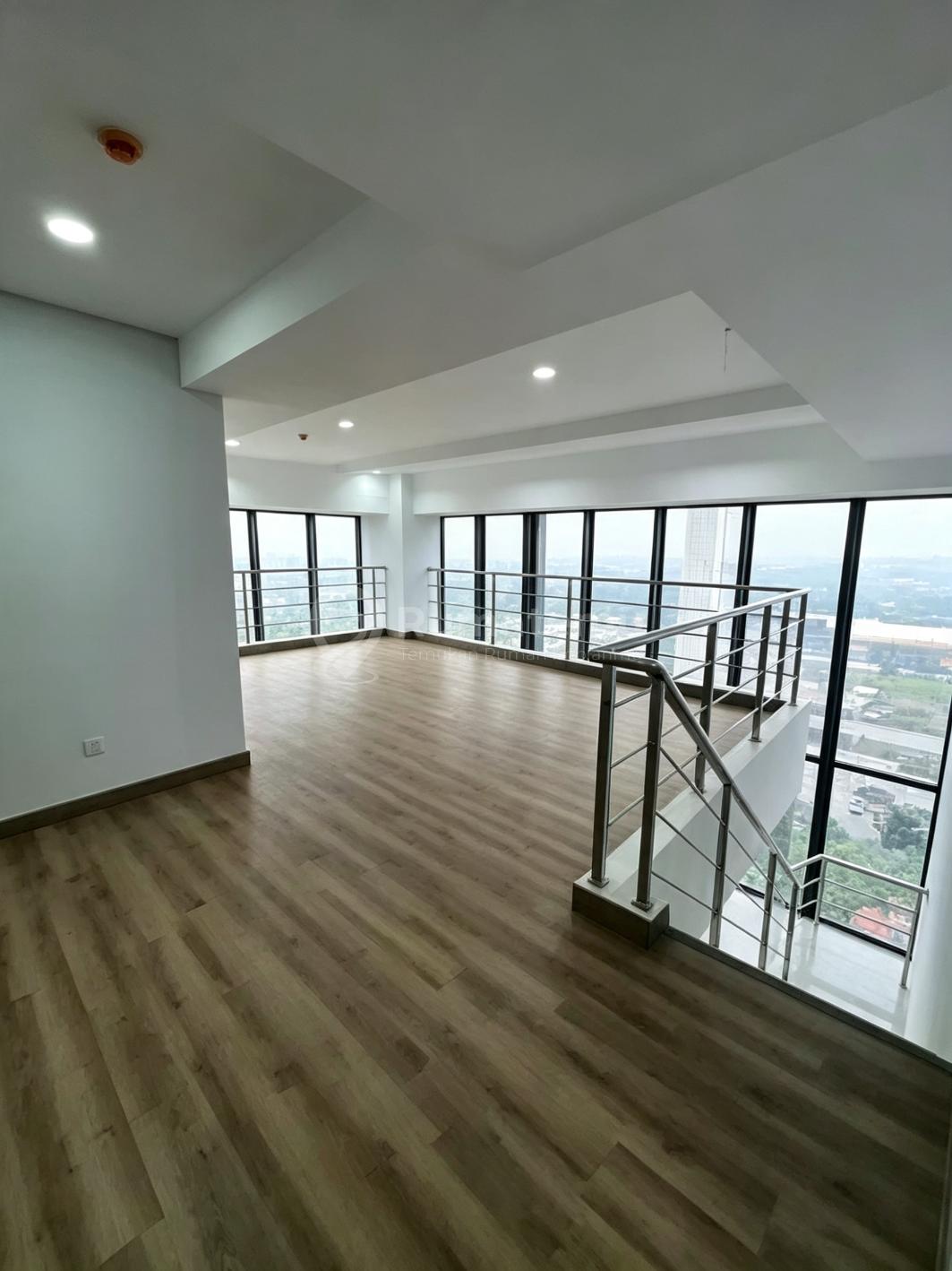 The Smith SOHO Dijual Cepat Posisi Hoek Best View
