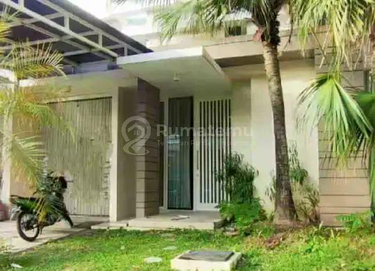 Rumah Pakuwon Indah Murah SHM Bagus The Mansion Luas 10x18