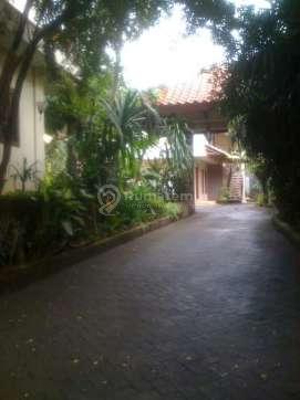 Jual rumah luas di Pondok Labu, Cilandak, Jakarta Selatan