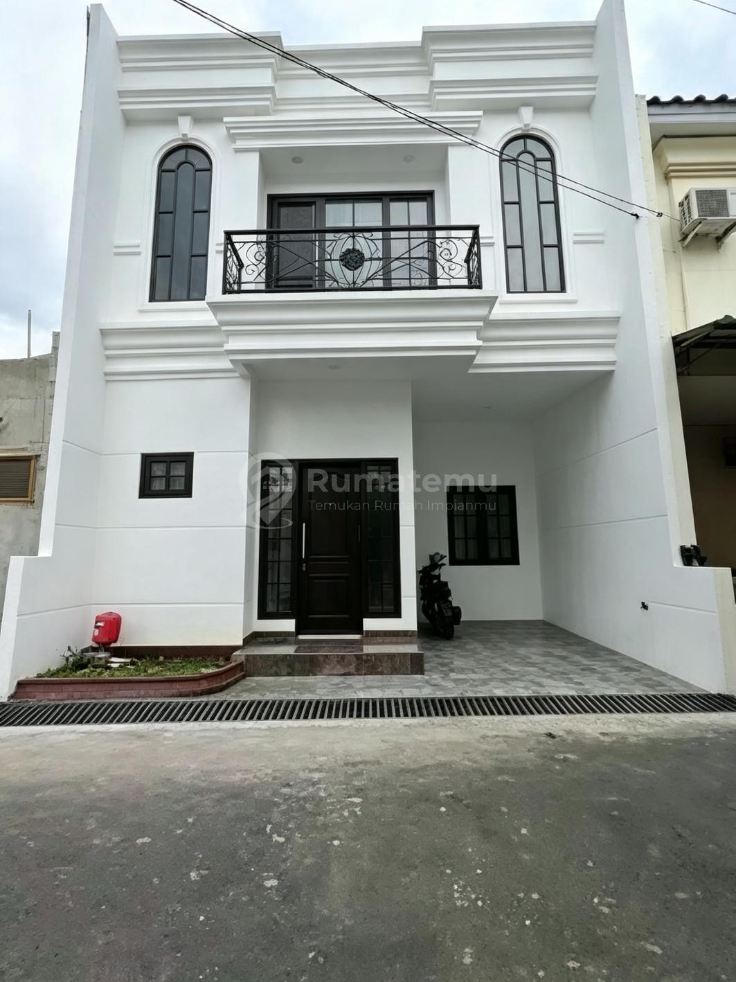 Rumah Baru Dalam Cluster di Condet Jakarta Timur