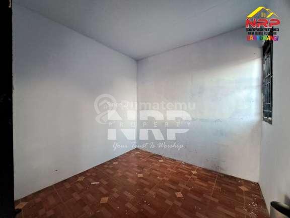 Dijual Rumah Hook Murah 2 Lantai di Kebalenan Banyuwangi Kota