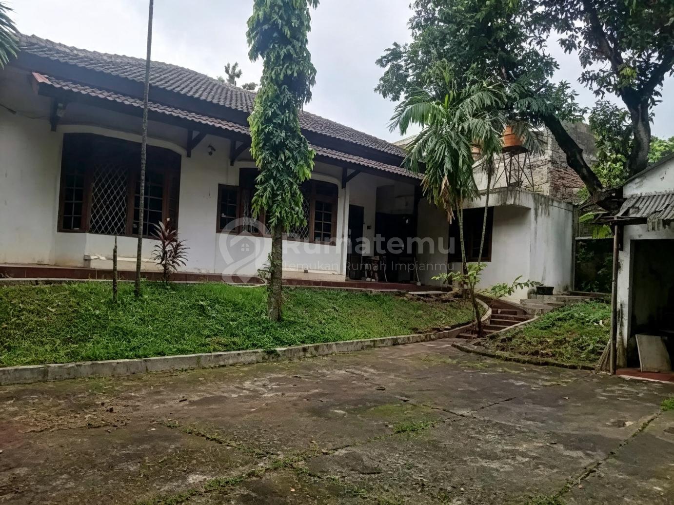 Rumah Luas di Jati Makmur Pondok Gede Bekasi