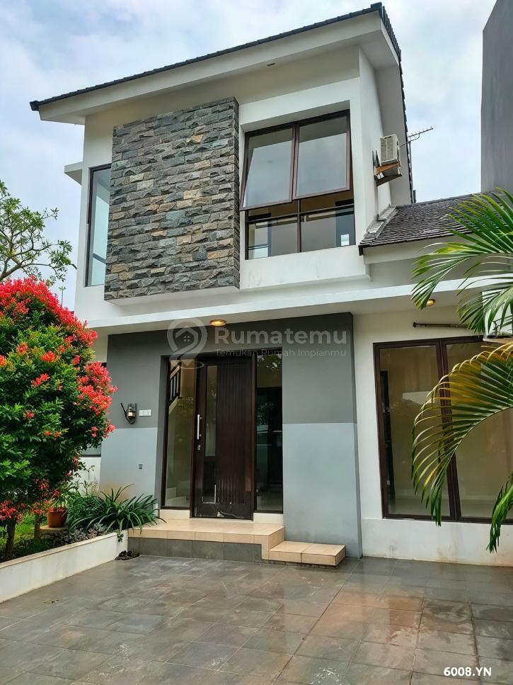 Dijual Rumah Lokasi Strategis Harga Menarik di Graha Raya Bintaro Jaya