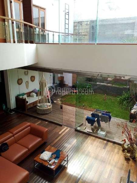 Jual Rumah Mewah Sukahaji Dekat Gegerkalong, Sutami, Bandung