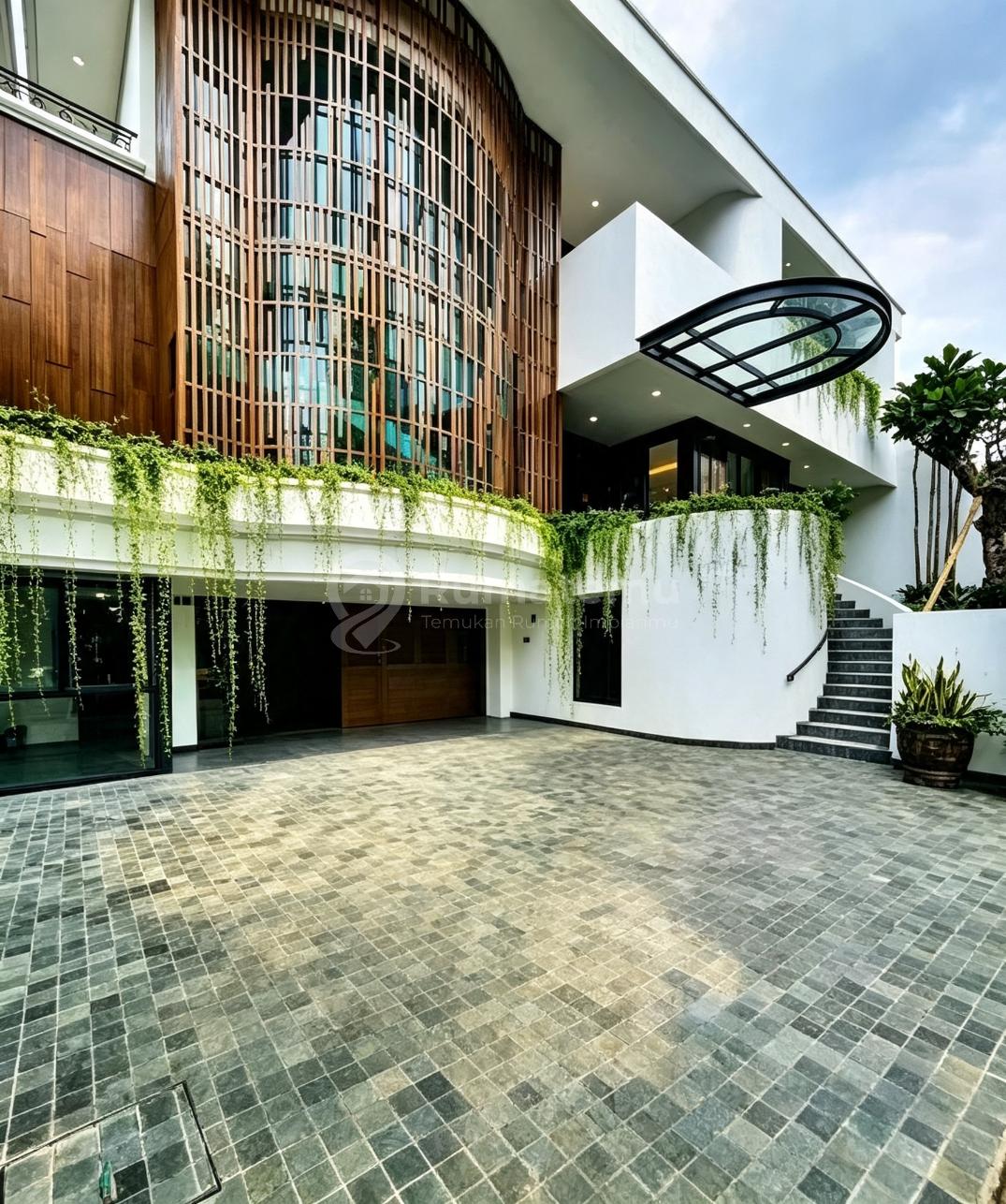 Dijual Rumah Mewah Modern Dekat Belleza Permata Hijau Jakarta Selatan