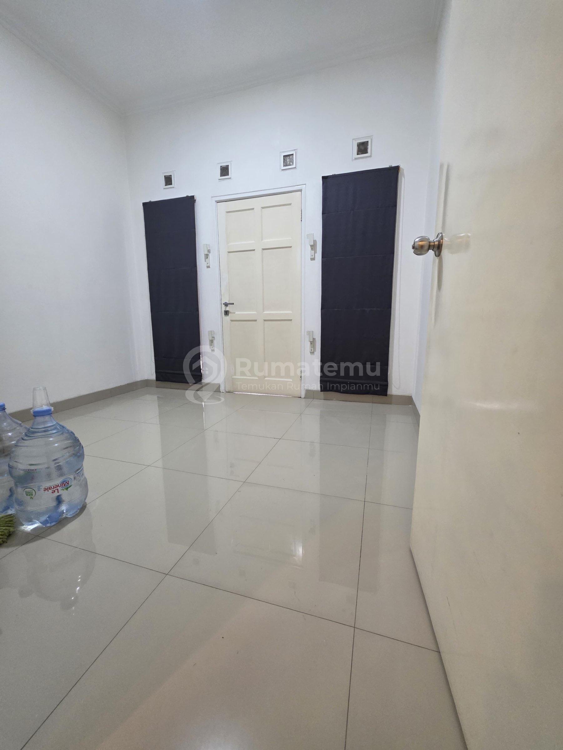 JUAL RUMAH SINGGASANA PRADANA – HARGA TURUN!