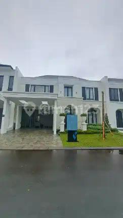 Rumah Baru Mewah 2 Lantai Ada Lift Cluster Gramercy Alam Sutera