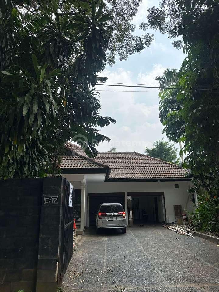 DISEWAKAN RUMAH SIAP HUNI KEMANG JAKARTA SELATAN