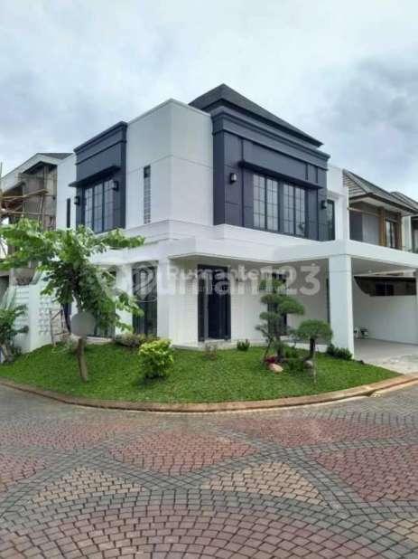 Dijual Rumah Klasik Sentuhan Moderndi Cluster Nusaloka, BSD