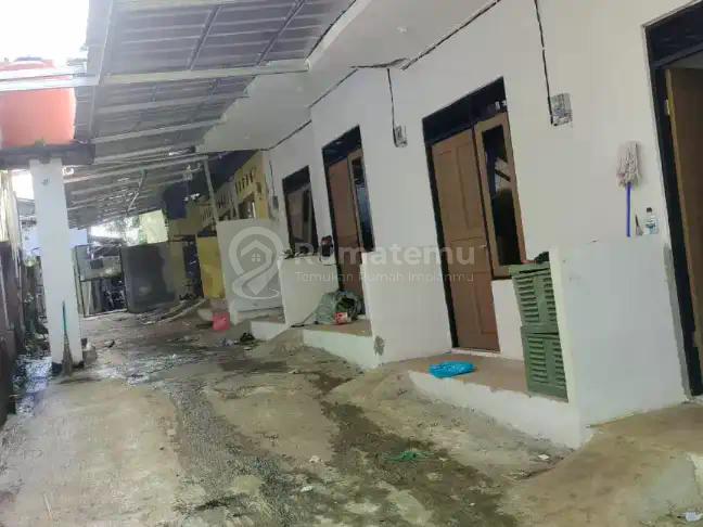 Di Jual:  Kontrakan 7 Pintu Hitung Tanah dekat Pasar Kranggan, Jatisampurna, Bekasi.