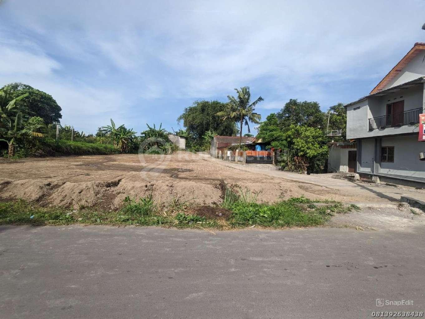 Tanah Jogja Dijual Lokasi Antara Jl. Kaliurang Dan Jl. Palagan SHMP ^