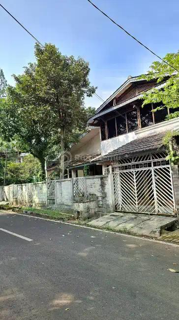 Dijual  Rumah Hoek dalam Komplek Petukangan Selatan, Pesanggrahan, Jakarta Selatan