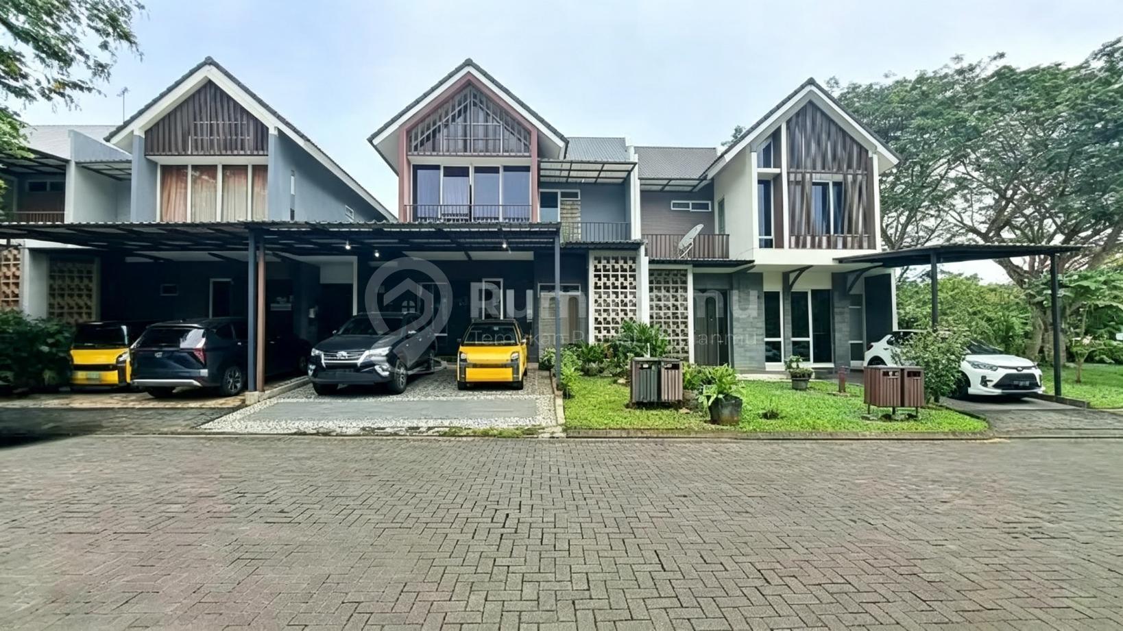 Rumah Design Istimewa Semi Furnish Strategis