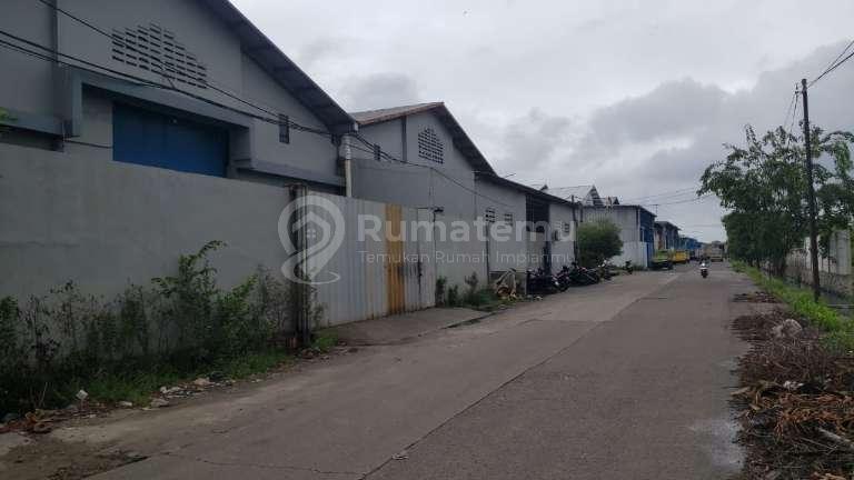 Dijual Cepat Gudang di Pantai Indah Dadap, Jalan Raya Perancis Tangerang, Banten