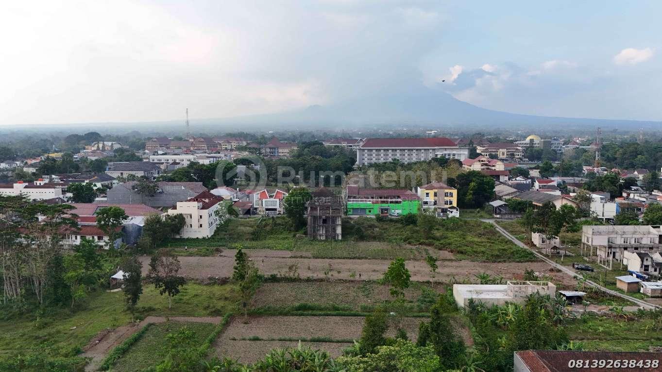 Dekat UII Yogyakarta, Tanah SHM Cocok Kos Homestay Atau Rumah