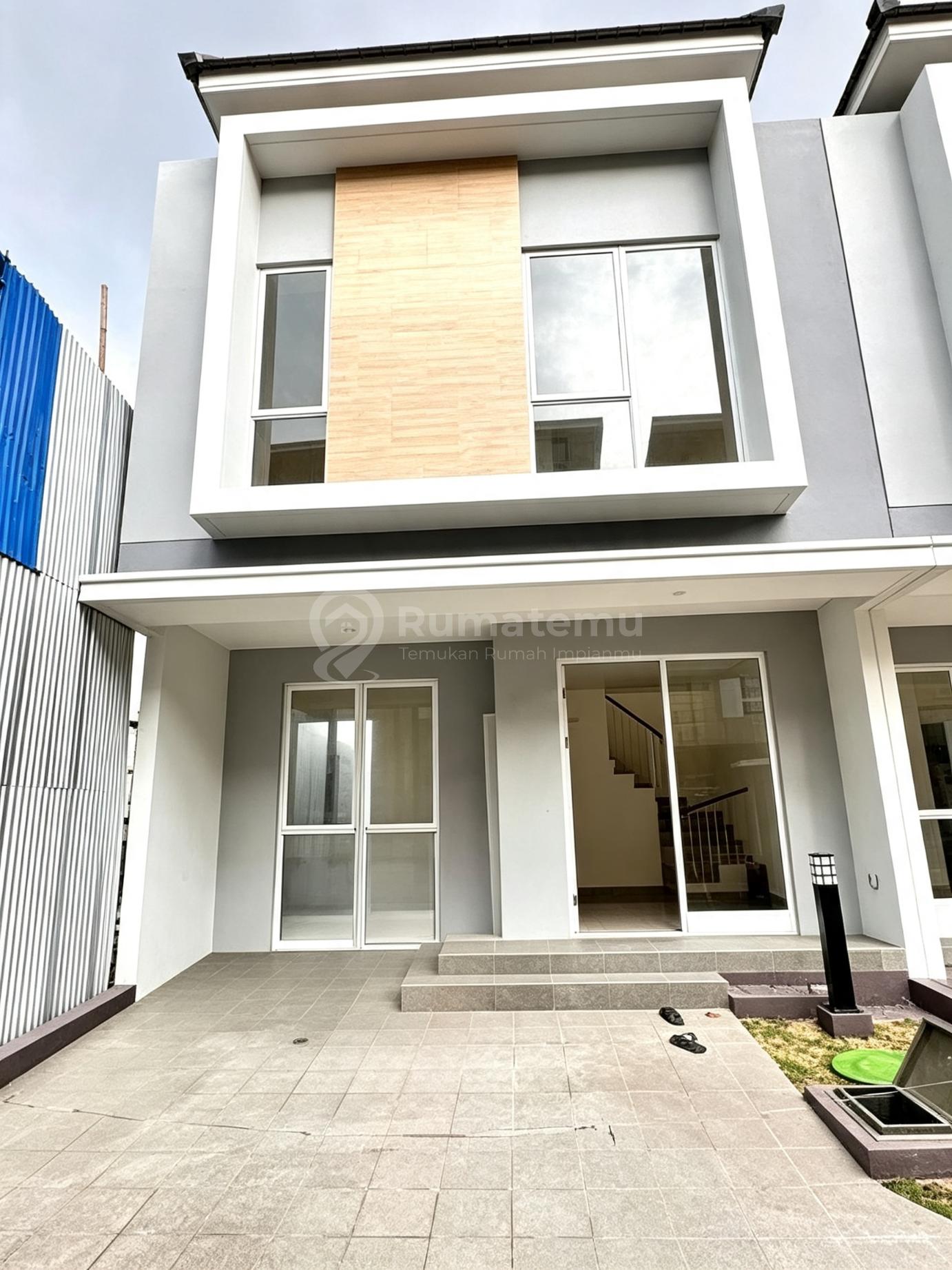 Dijual Rumah 2 Lantai di Gading Serpong