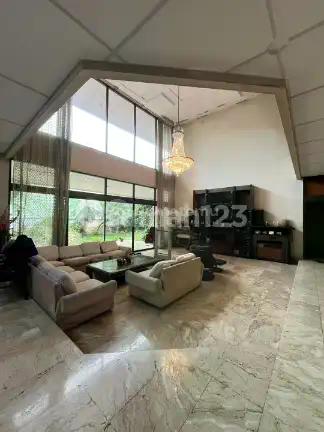 Dekat Scbd, Dijual Rumah Siap Huni di Permata Hijau Jakarta Selatan