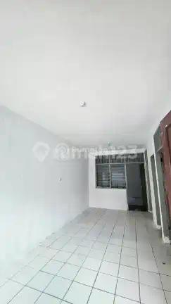 Rumah Lebar6 di Daanmogot Budiindah