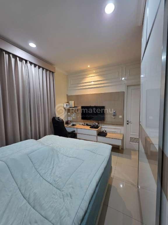 Dijual Rumah di Green Lake City Model Eropa