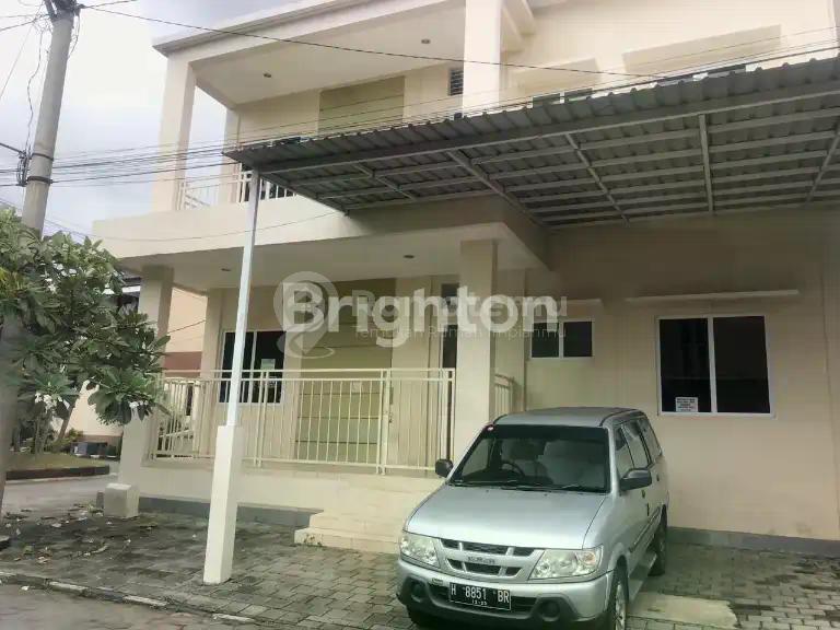 RUMAH KOST EKSKLUSIF DEKAT AKPOL UNIKA