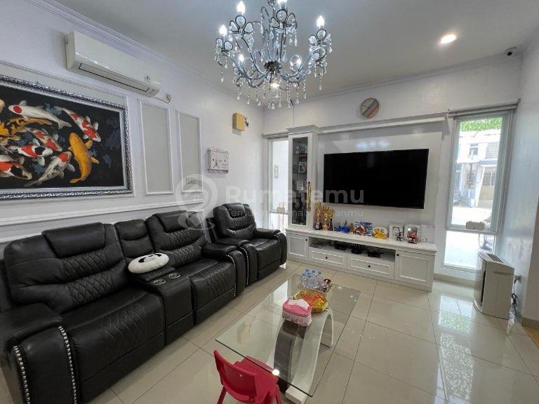 Rumah Puri Mansion Renov 3.5 Lantai Siap Huni
