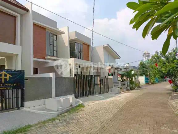 Rumah Baru di Pamulang, 2 Lantai, Permata Pamulang