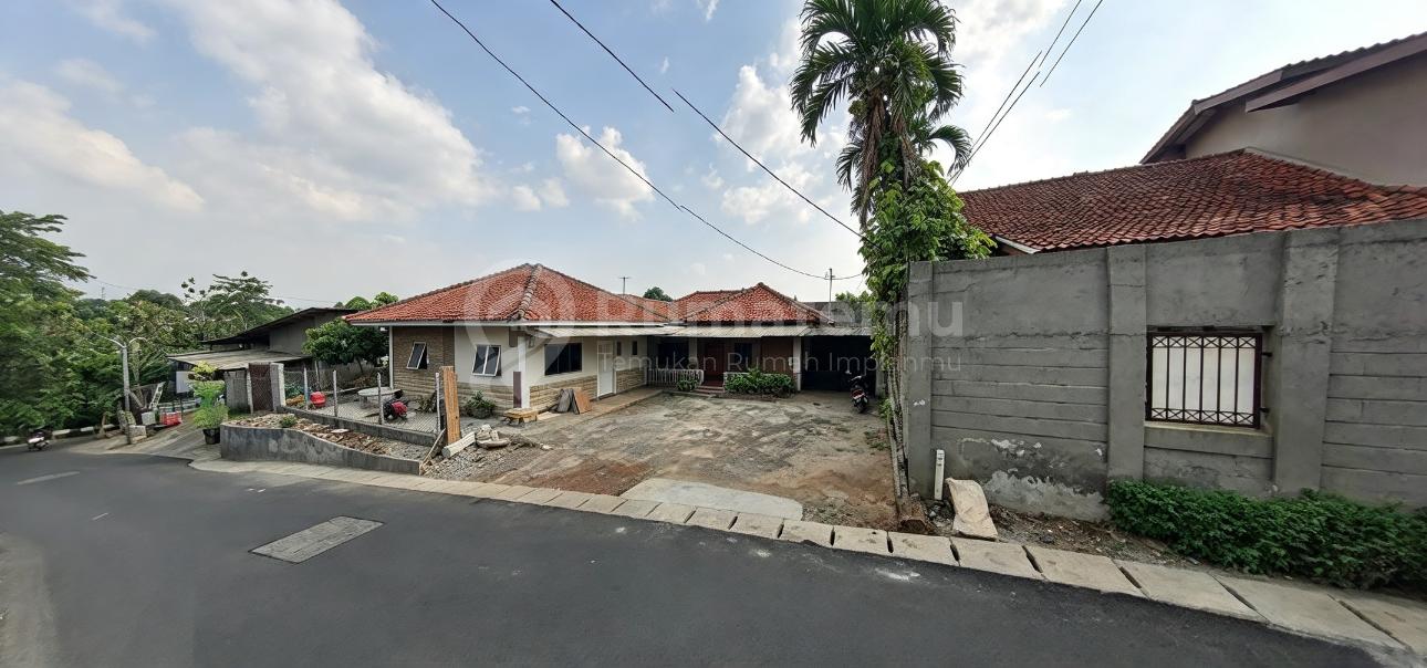  Dijual Tanah Lokasi Strategi Pinggir Jalan Swadaya Cipayung Jakarta Timur Bonus Bangunan - Lebar Depan 20 Meter