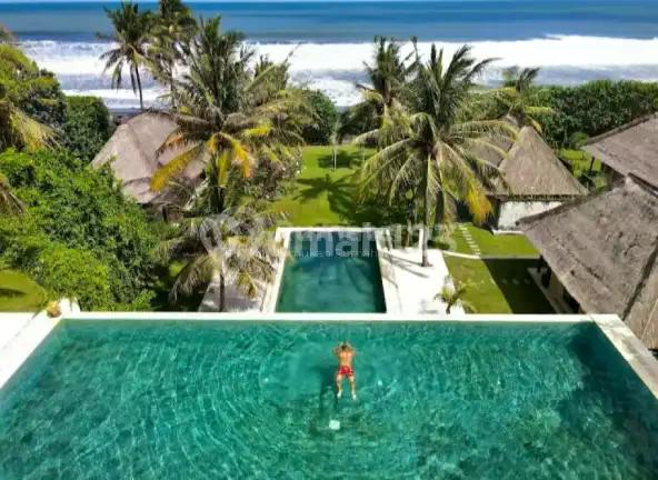 Luxury Beach Front Villa Ready For Sale In Klecung Beach Tabanan