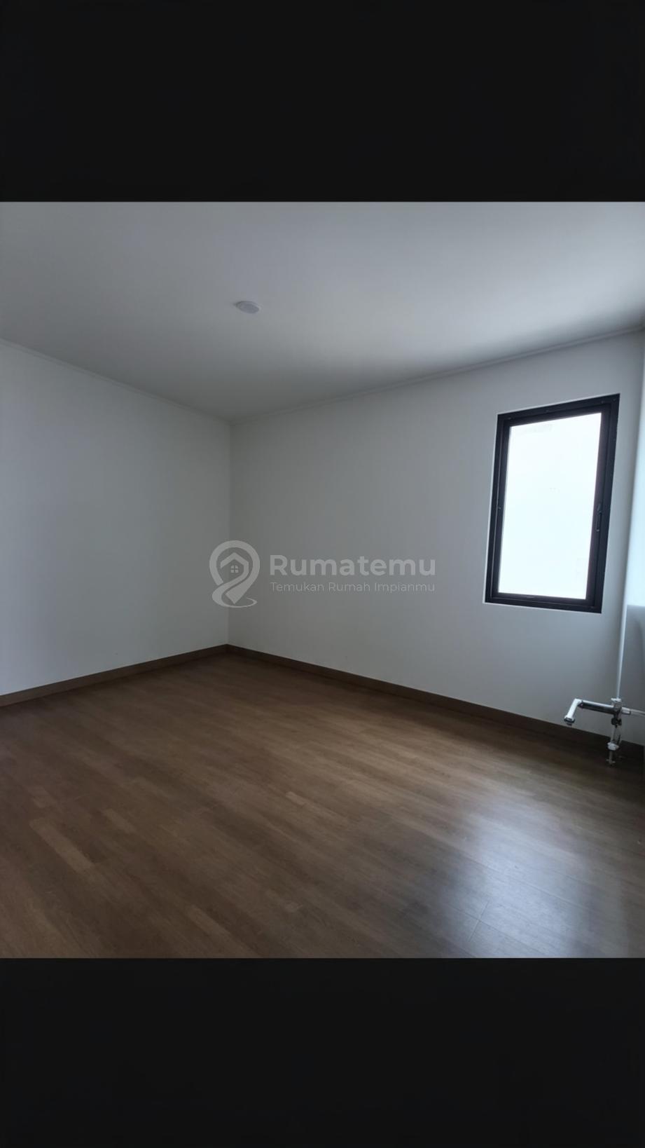 Disewakan Rumah Dekat Ipeka, Rumah Baru, Tiap Kamar Ada Kamar Mandi