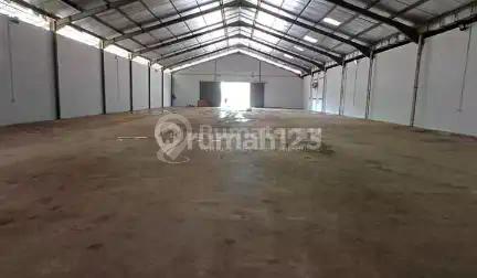 Di Sewakan Gudang di Jurumudi Jalan Yos Sudarso Tangerang Banten
