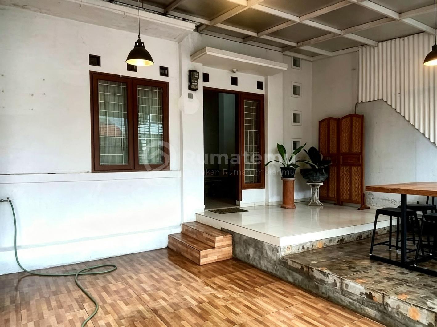 Jual Rumah Pinus Regency Cisaranten Wetan Soekarno Hatta Bandung lokasi strategis