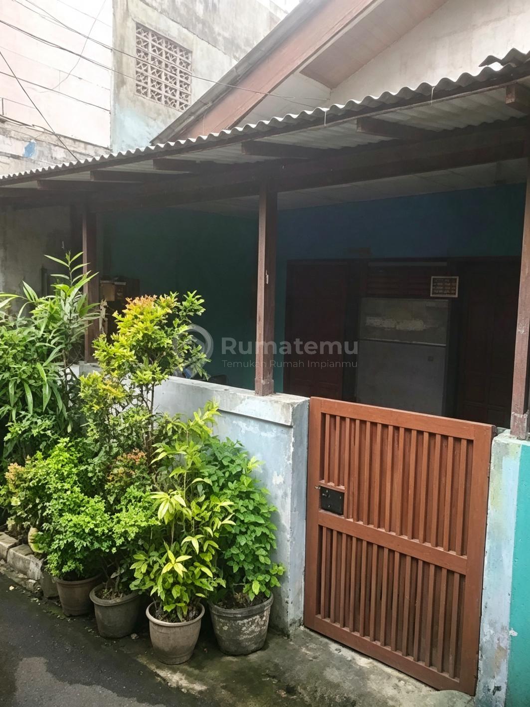 Dijual Rumah di Slipi Jakarta Barat Dekat Tanah Abang