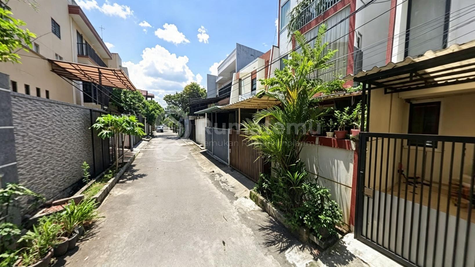 Jual Rumah 3 Lantai di Greenville Lokasi Strategis Dekat Dengan Stasiun dan Halte Busway, Duri Kepa, Kebon Jeruk
