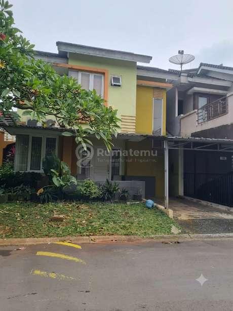 Rumah 2 Lantai Lokasi Strategis Semi Furnished Neo Catalonia Bsd