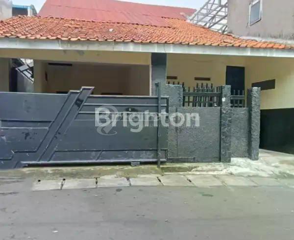 Jual JL. KAMPUNG MELAYU, KELURAHAN BUKIT DURI, KECAMATAN TEBET, JAKARTA SELATAN