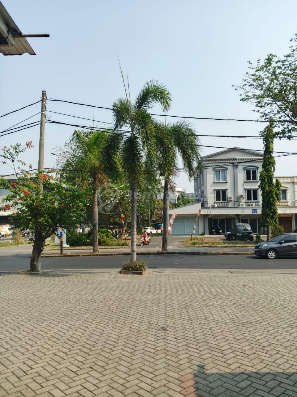 Disewakan Ruko di Royal Palem
