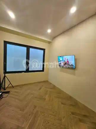 Disewa Rumah Brandnew Cocok Kantor/Hunian Blok M Kebayoran Baru Jakarta Selatan