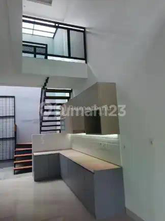 Rumah 2 Lantai Siap Transaksi Bisa Kpr Semua Bank Kencana Loka Bsd