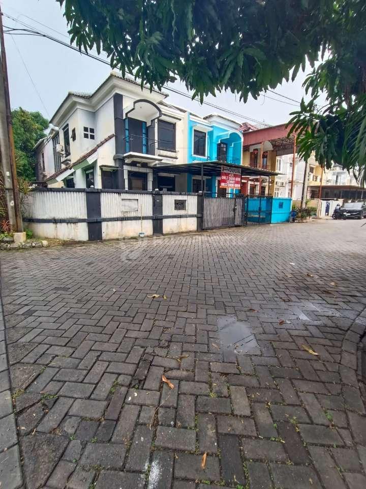 DISEWAKAN CEPAT RUMAH DI MUTIARA TAMAN PALEM