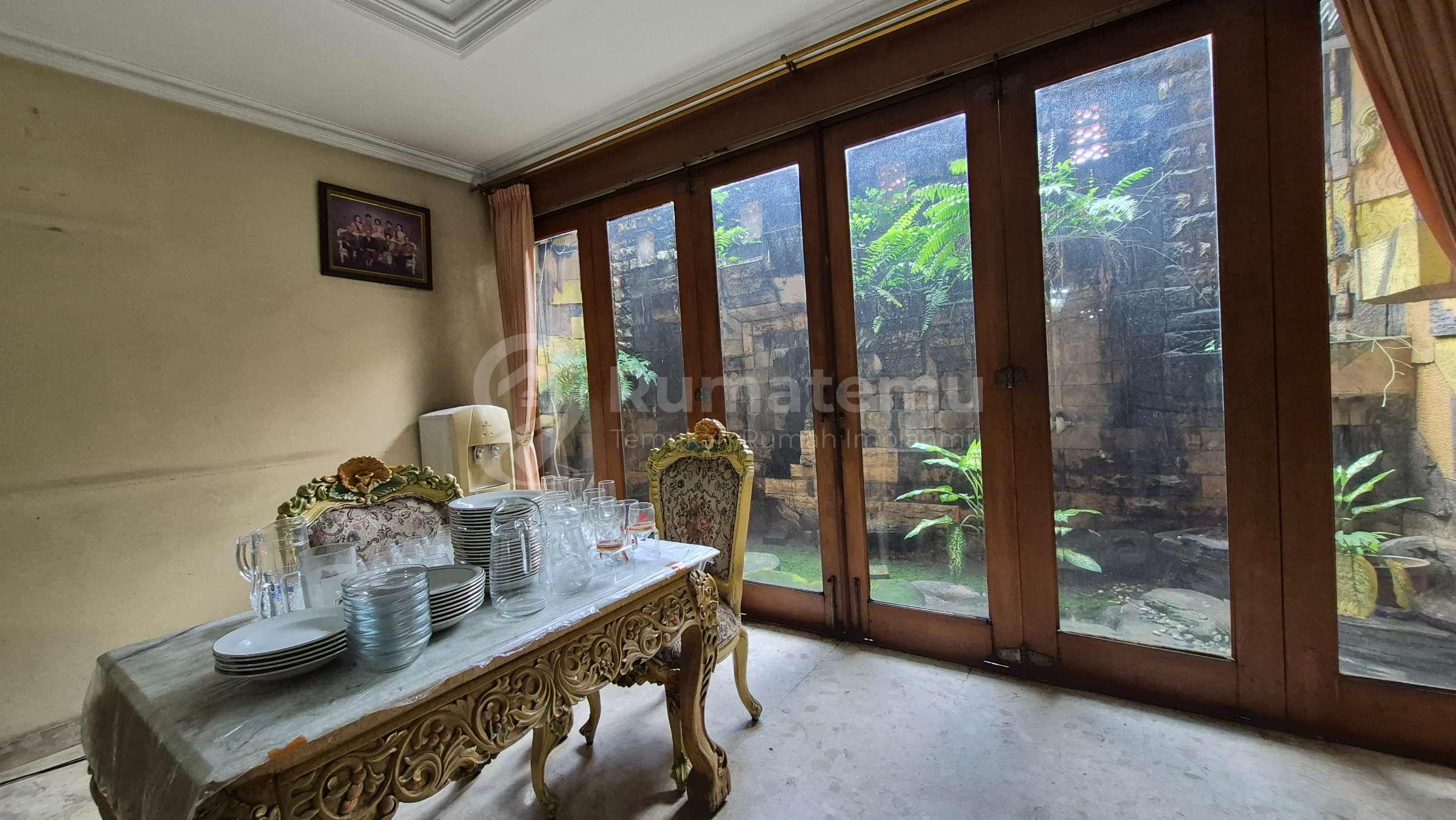 Dijual rumah 2 lantai luas di Rawamangun, Jakarta Timur