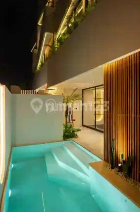 Beautyfull And Moder Design Villa For Rent In Tumbak Bayuh Badung