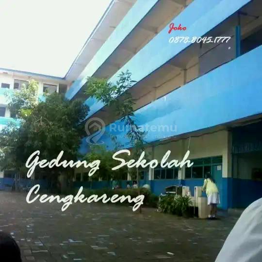 Dijual :  Gedung SEKOLAH  Playground, TK, SD, SMP, SMA