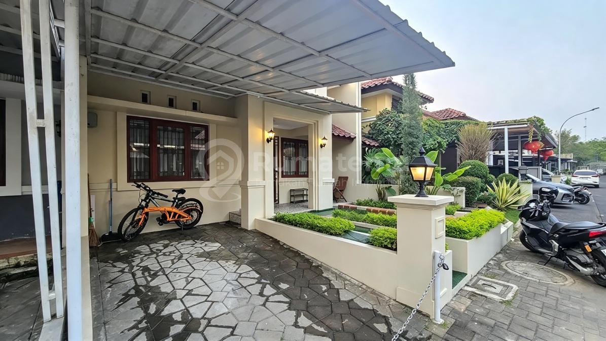 Dijual Rumah 2 Lantai 3 KT di Tatar Wangsakerta Kota Baru Parahyangan (Kbp)