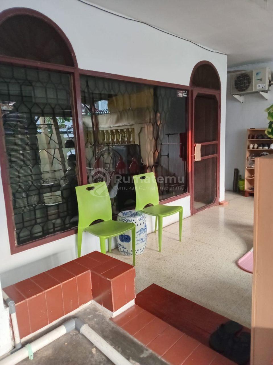 JUAL RUMAH MENTENG DALAM TEBET - LOKASI STRATEGIS, BISA HUNIAN + USAHA