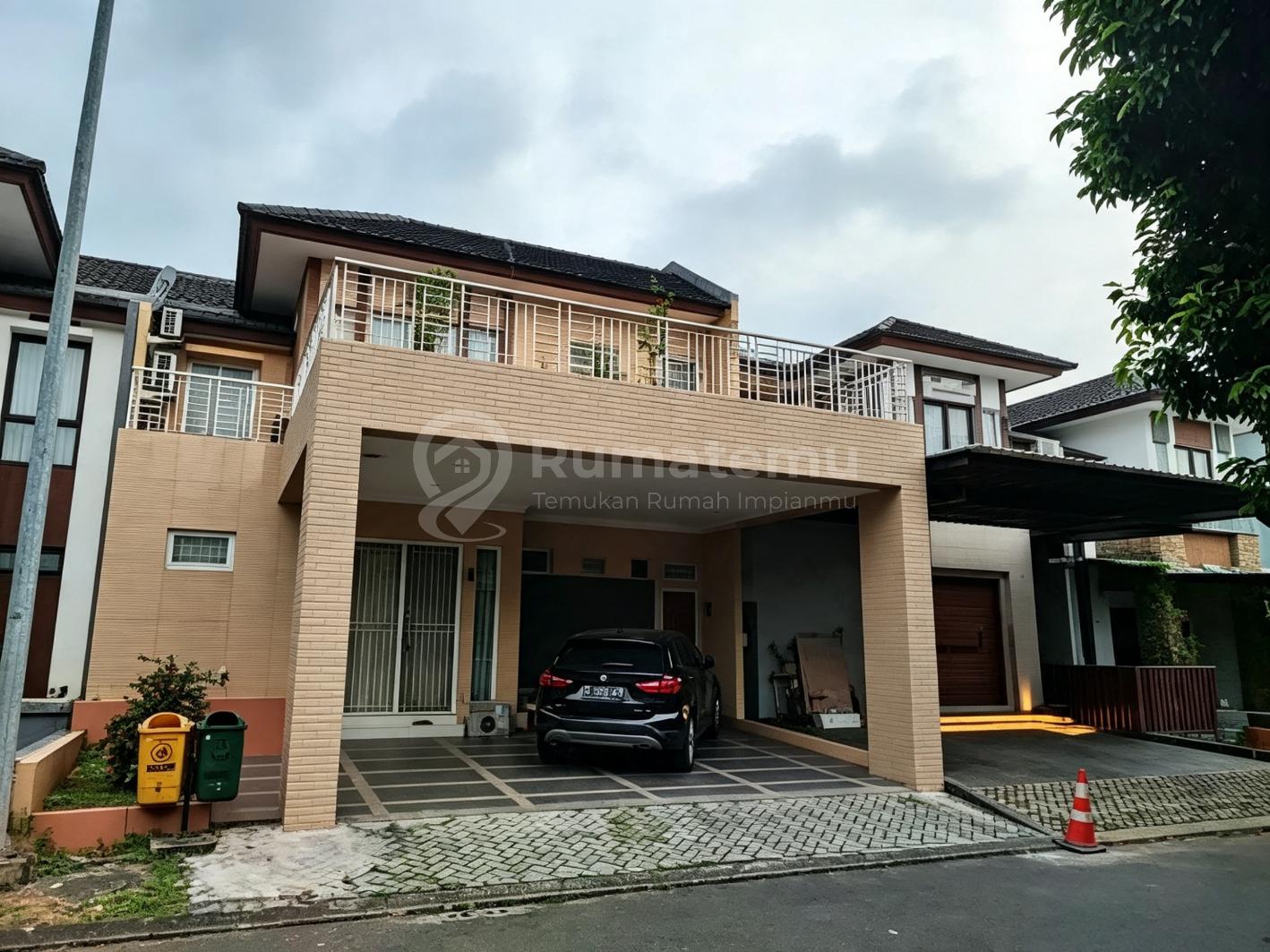Rumah 2 Lantai Sudah Renovasi Semi Furnished di BSD Avani, Tangerang